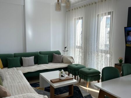 APARTAMENT ME QERA 1+1 RRUGA E DIBRES 55.000 LEKE FH-93503