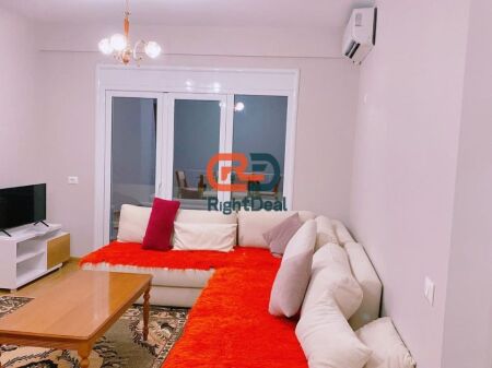 Tek Kthesa E Kamzes, Jepet Me Qira Apartament 2+1, I Investuar Totalisht !!!