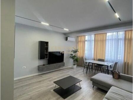 AFFITTASI APPARTAMENTO 2+1 – 21 DHJETORI, TIRANA