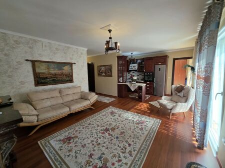  Apartament 1+1+Parkimi  Pranë kopshtit Zoologjik
