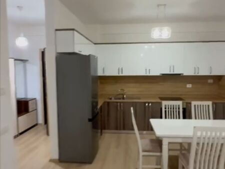 JEPET ME QIRA | APARTAMENT 1+1 + PARKIM – GREEN CITY 