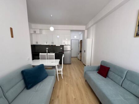 Shitet apartament 1+1 tek Kadiu me çmim 105 000 €