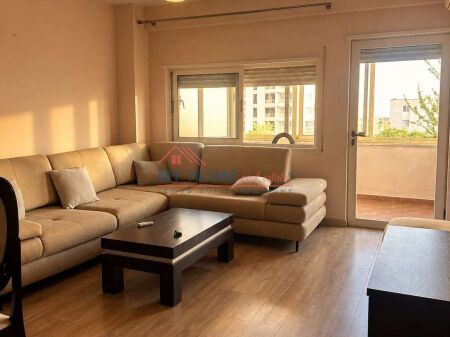 Apartament 1+1 me qera Ali Demi ne Tirane