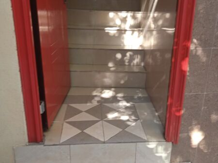 Rent | Ambjent Biznesi | Rruga e Durrësit | 450 €/month