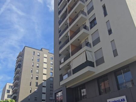 Shitet, Apartament 2+1, Kompleksi Zirkon, Rruga Kongresi Manastirit