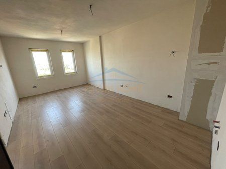 For sale, Apartment 1+1+Parking Space, Univers City, Tirana