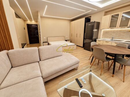 GARSONIERE ME QIRA 50 M2 ISH TREGU ELEKTRIK 45.000 LEKE