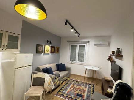 RRUGA E ELBASANIT APARTAMENT PER QERA 1+1