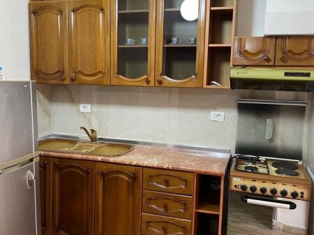 Jepet me qera apartamenti 1+1