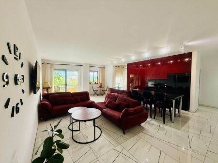 APARTAMENT ME QERA 2+1+3 ballkone - LIQENI I THATE, TIRANE
