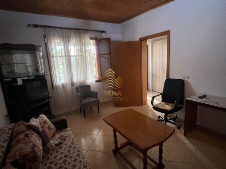 Qira, Hyrje Private 1+1, Bulevardi i Ri, 50.000 Leke/muaj