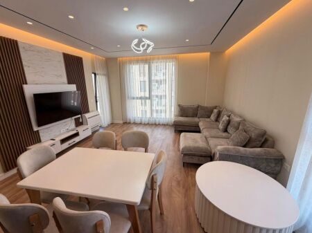 Jepet me qira apartament 3+1 në Porcelan!
