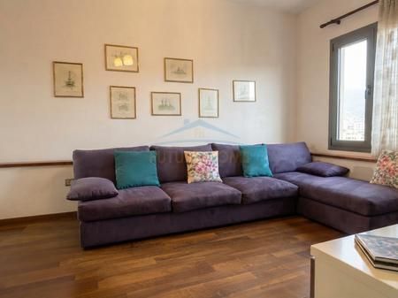 Qera , Apartament 2+1 , Pazari i Ri , Tirane