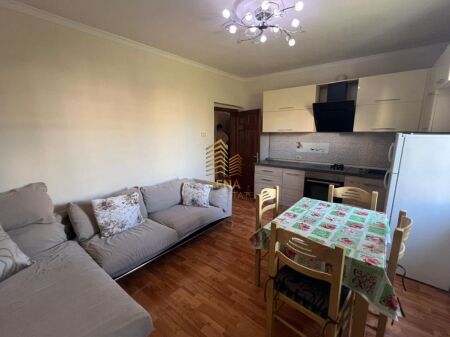 Qira, Apartament 2+1, Oxhaku, 60.000 Leke/muaj