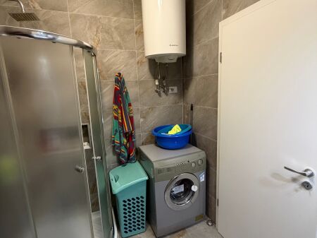 Apartament i mobiluar 1+1 tek Kompleksi Kontakt