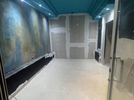 Affittasi locale 15 m2 zona Myslym Shyri
