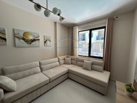In vendita, Appartamento 1+1, Mali i Robit, Durres