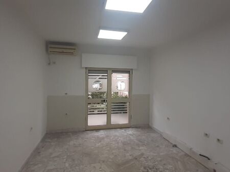 Ambient Biznesi me Qira pranë Pjetër Budit | 50 m² | 500.000 Lekë