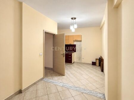 Studio apartment for sale near the former park