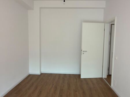 Shitet apartament 1+1 në Ali Dem për 110 000 €