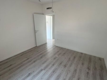 APARTAMENT 2+1+2 ME QIRA – PËR ZYRË RESIDENCA OLIMPIK