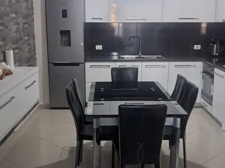  APARTAMENT 2+1 ME QIRA – VLORË