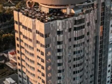 ZYRE ME QIRA SKY TOWER