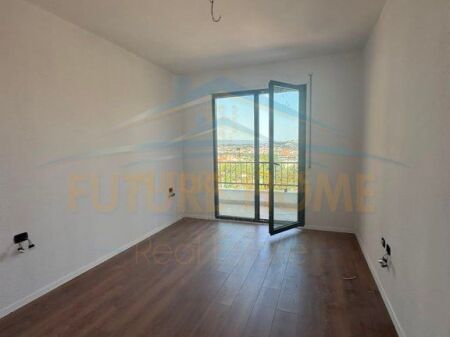 Qera, Apartament 1+1, Kinostudio, Tiranë