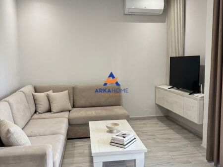 AFFITTASI APPARTAMENTO 1+1+BALCONE "5 MAGGIO" 60.000 LEKE