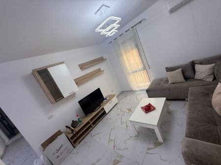 For rent 2+1+2 apartment with garage at the former electric market, Ali Demi