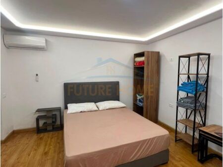 Qera, Garsoniere, Xhamlliku, Tirane