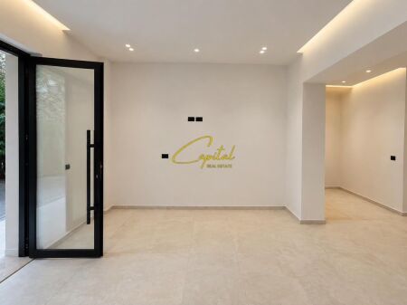 SHITET DYQAN 50 M2 PAZARI I RI 188.000 EURO