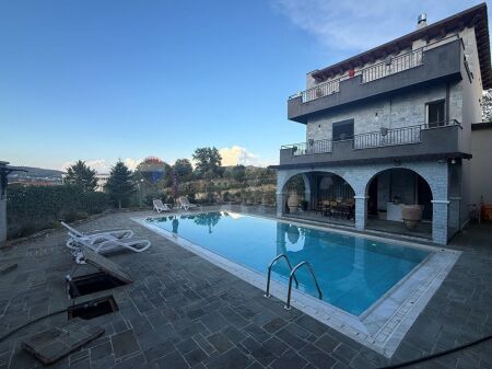 Vilë - Për Qira - Pezë Helmës, Tiranë(ID: 530411001-1466)