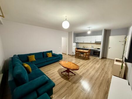 📣 RENT Apartment 2+1 With Veranda 📍 Magnet Complex, Near 21-Dhjetorit 🛣️ “Frosina Plaku” Street ✨   🏢 Building With Elevator  🪜 5th Floor 🛋️ Furnished   💶 Price 70,000 Leke/Month