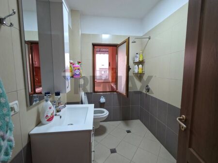 APARTAMENT PER SHITJE PROFARMA 2+1 TEK XHAMLLIKU