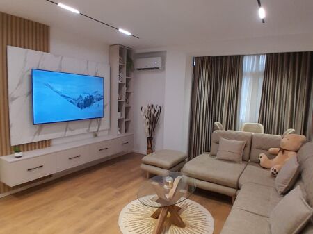 🏡 JEPET ME QIRA | APARTAMENT 1+1 – 21 DHJETORI
