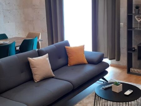 🏡 IN AFFITTO | APPARTAMENTO 2+1+2 – SECRET GARDEN 📍 Vicino a TEG, Tirana