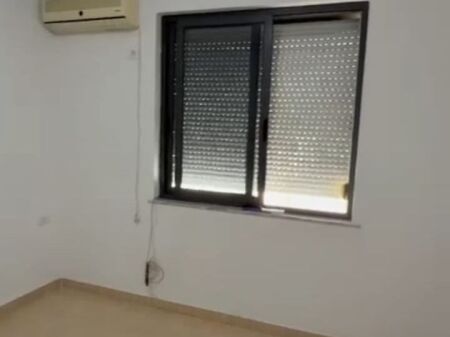 Qera | Ambjent Biznesi | Rruga Arkitekt Kasemi | 600 €/muaj