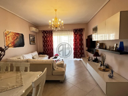 Apartament 2+1 per Qira prane UKD