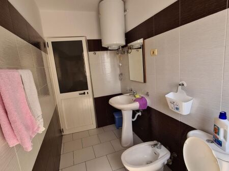 Apartament 2+1, Me Qera , Fresk , Tirane!