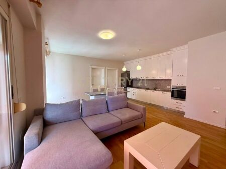 APARTMENT 2+1+2 FOR RENT IN THE DELIJORGJI COMPLEX