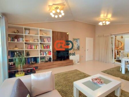 Ne Fresk, Shitet Super Apartament 2+1+Garazhd, Totalisht I Investuar !!