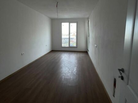 Qera | Ambjent Biznesi | Kamëz | 700 €/muaj i diskutueshëm