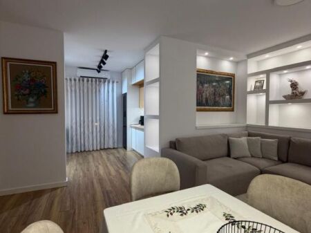 appartamento 2+1 in affitto ad Astir