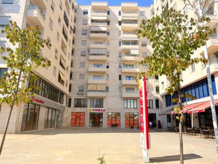 FOR SALE APARTMENT 2+1 PORT STREET, DURRES