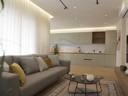 Qera, Apartament 2+1+2, Zogu Zi, Tiranë