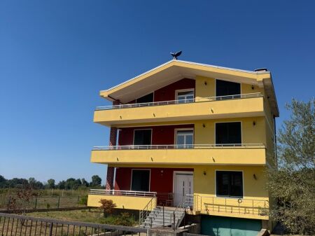 OCCASION House for sale 3 floors in Manez by the road