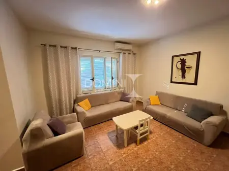 Apartament 2+1 per qira Rruga Bardhyl, Prane QSUT !