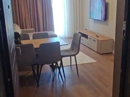 Apartament 1+1 ish Sheshi Shqiponja!