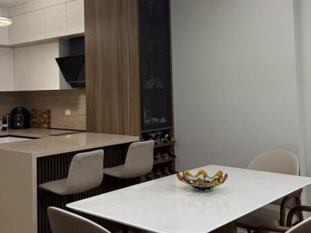 🏡 APPARTAMENTO MODERNO IN VENDITA 2+1 + 2 BAGNI & 🅿️ 📍 Nuovo Viale, Tirana